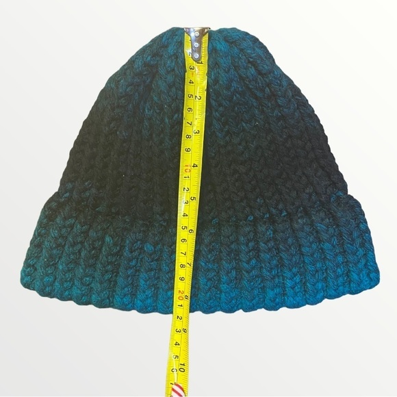 Handmade | Adult Blue & Black Ombre Toque (SC) - Picture 2 of 3